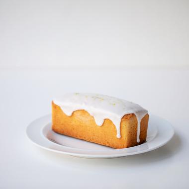MARGARET HOWELL CAFE / LEMON DRIZZLE POUND CAKE