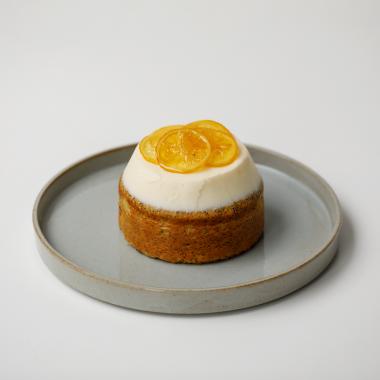 MARGARET HOWELL CAFE / 【5月・6月 限定商品】POPPY SEED CAKE